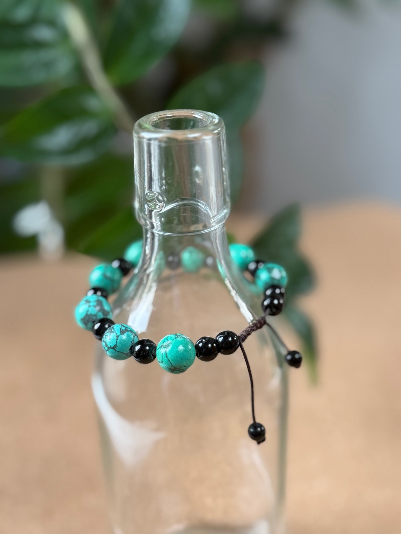 Turkoois zwarte agaat armband